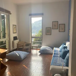 Aurea , Bonassola Italien
